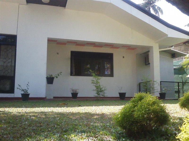 Mazz Homestay Negombo Exteriör bild